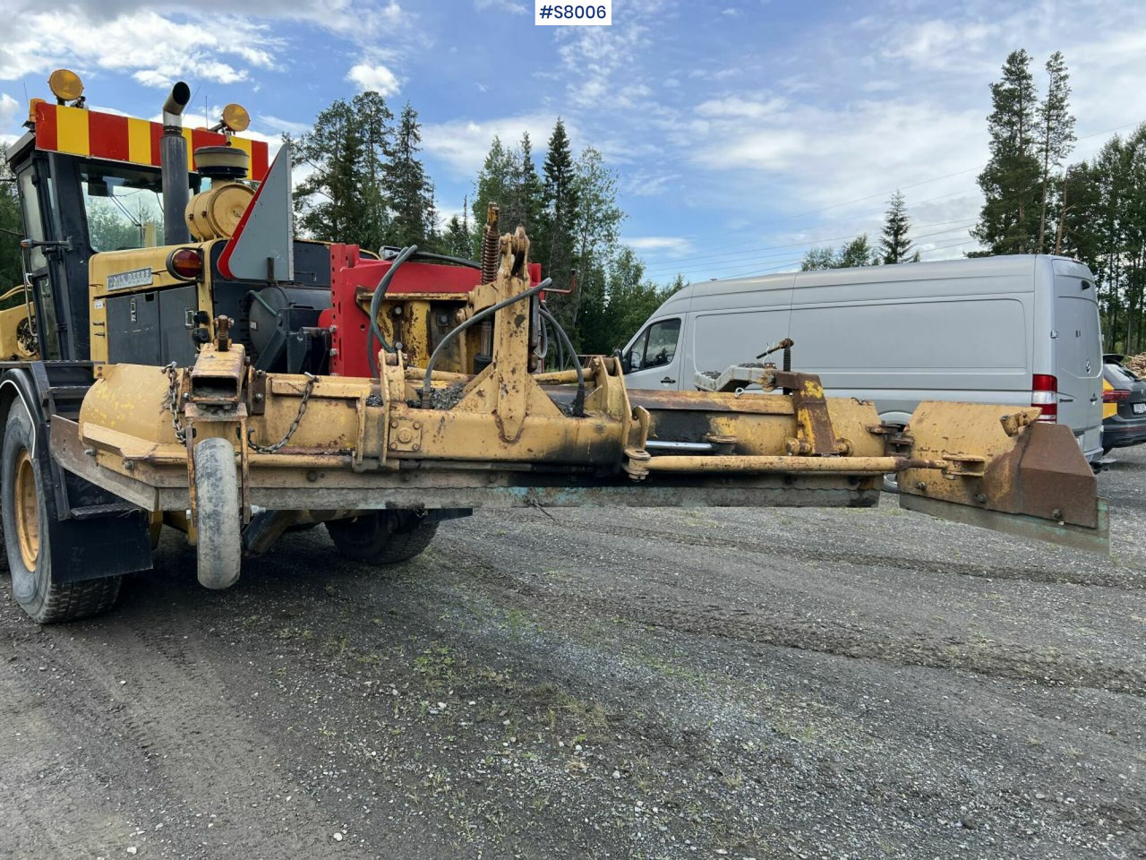 John Deere 772-A Grader with Gravel Sorter, see video - Greder: slika 4 John Deere 772-A Grader with Gravel Sorter, see video - Greder: slika 4