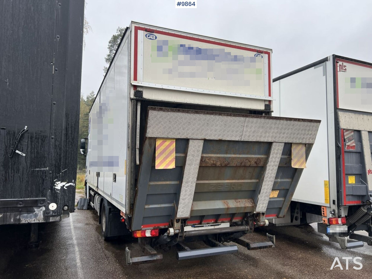 MERCEDES-BENZ ACTROS 963-0-A Box truck with tail lift - Tovornjak zabojnik: slika 4 MERCEDES-BENZ ACTROS 963-0-A Box truck with tail lift - Tovornjak zabojnik: slika 4