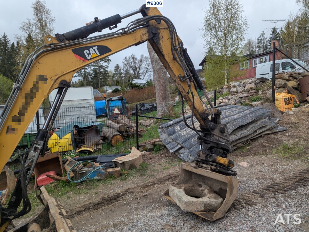 Mini excavator Cat 303.5E CR with tiltrotator and attachments (See Video) - Mini bager: slika 4 Mini excavator Cat 303.5E CR with tiltrotator and attachments (See Video) - Mini bager: slika 4