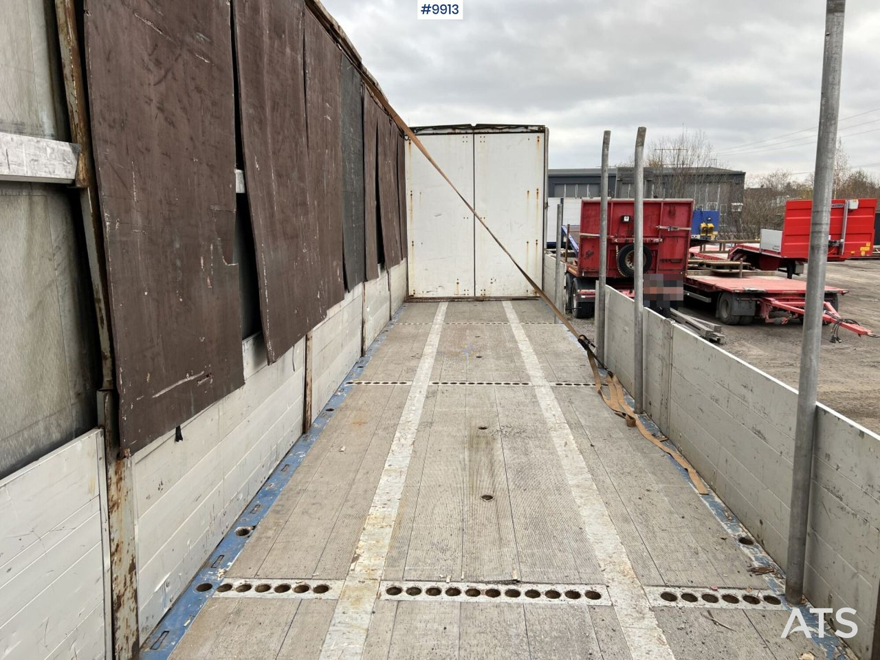 PARATOR SCV 18-20 Truck trailer with folding sides - Plato/ Tovorna prikolica: slika 5 PARATOR SCV 18-20 Truck trailer with folding sides - Plato/ Tovorna prikolica: slika 5