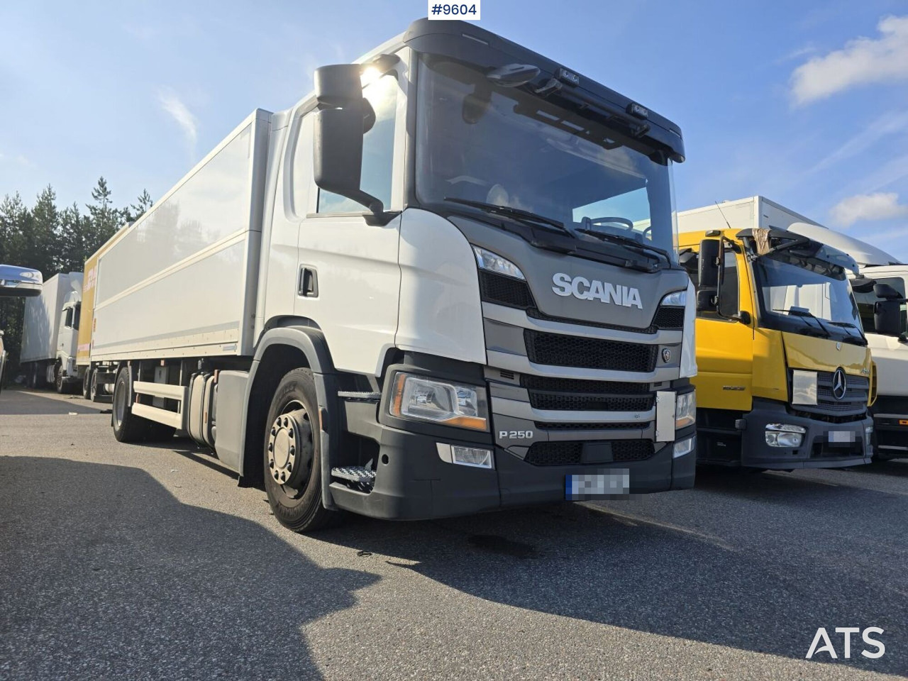 Scania P250 Liftable and lowerable body - Tovornjak zabojnik: slika 2 Scania P250 Liftable and lowerable body - Tovornjak zabojnik: slika 2