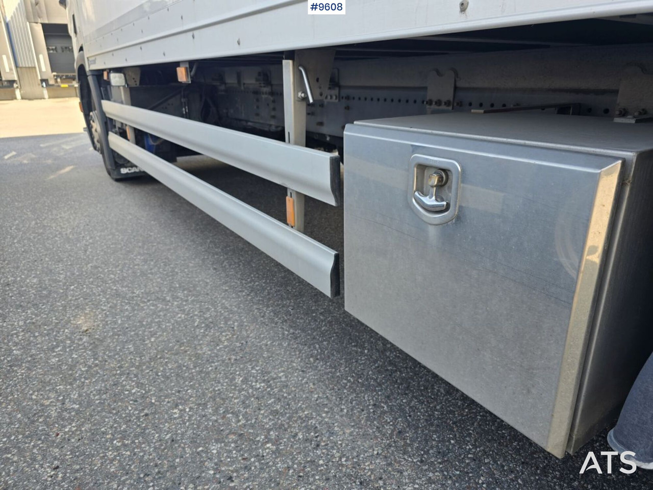 Tovornjak zabojnik Scania P250 Liftable and lowerable body: slika 9 Tovornjak zabojnik Scania P250 Liftable and lowerable body: slika 9