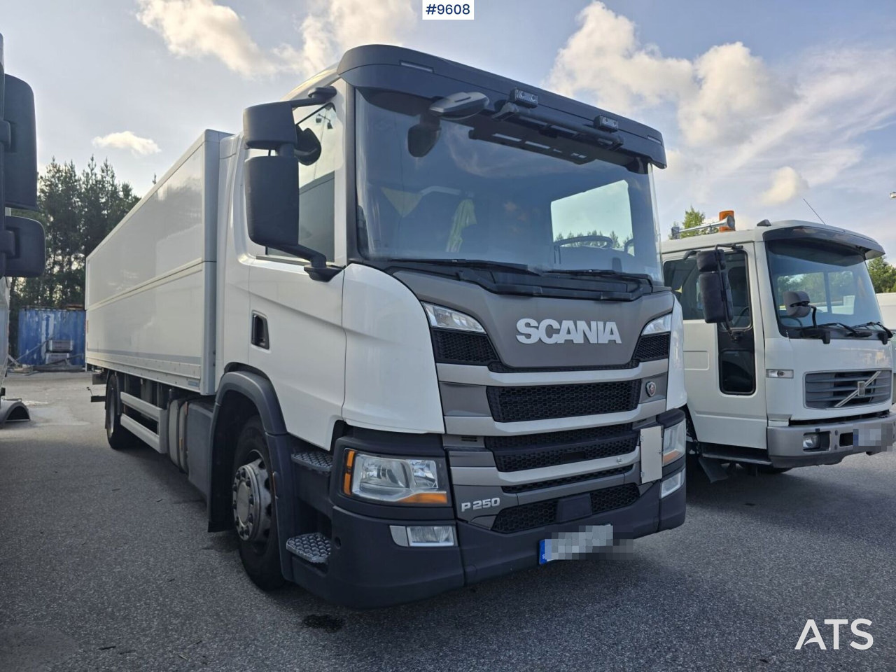 Scania P250 Liftable and lowerable body - Tovornjak zabojnik: slika 2 Scania P250 Liftable and lowerable body - Tovornjak zabojnik: slika 2