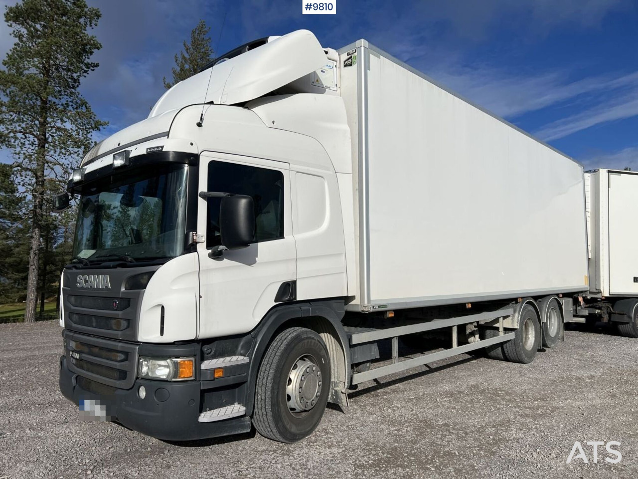 Scania P400 Box truck with tail lift - Tovornjak zabojnik: slika 1 Scania P400 Box truck with tail lift - Tovornjak zabojnik: slika 1