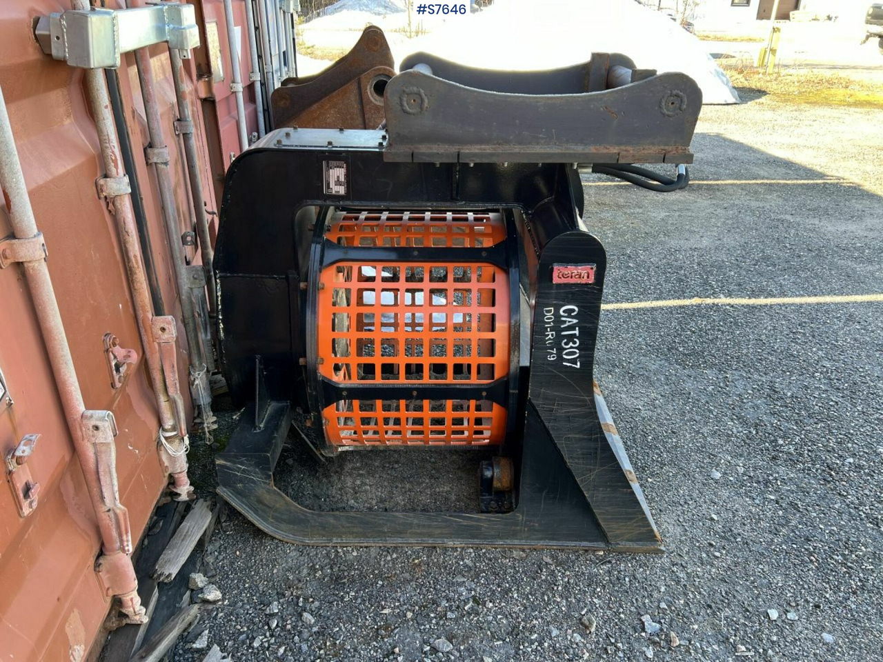 Screen bucket with S70 bracket - Sortirna žlica: slika 1 Screen bucket with S70 bracket - Sortirna žlica: slika 1