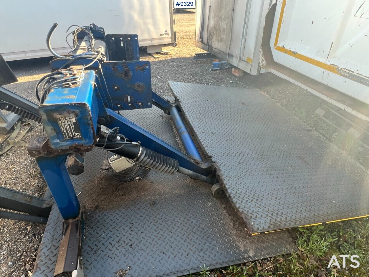 Tail lift - Zepro- ZHD2000-175MA - Dvižna ploščad zadaj: slika 3 Tail lift - Zepro- ZHD2000-175MA - Dvižna ploščad zadaj: slika 3