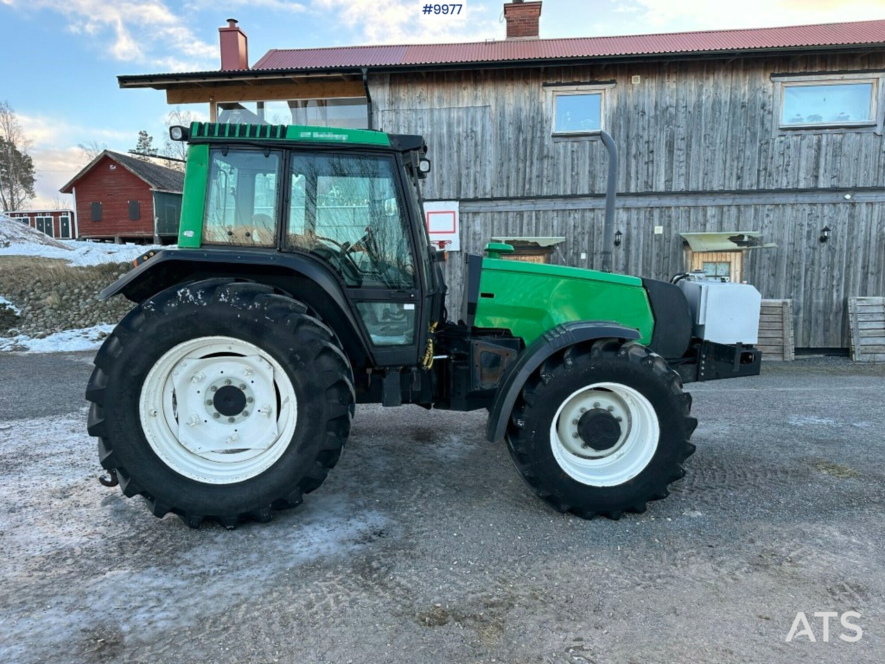 Valtra X110 waiststeering tractor with twintrac - Traktor: slika 1 Valtra X110 waiststeering tractor with twintrac - Traktor: slika 1