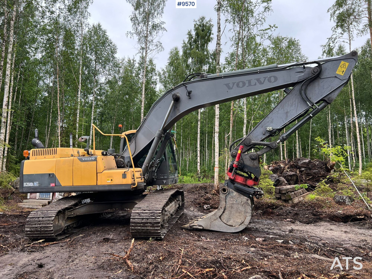 Volvo EC 250 DL grävsystem, rotor och planerskopa - Bager goseničar: slika 3 Volvo EC 250 DL grävsystem, rotor och planerskopa - Bager goseničar: slika 3