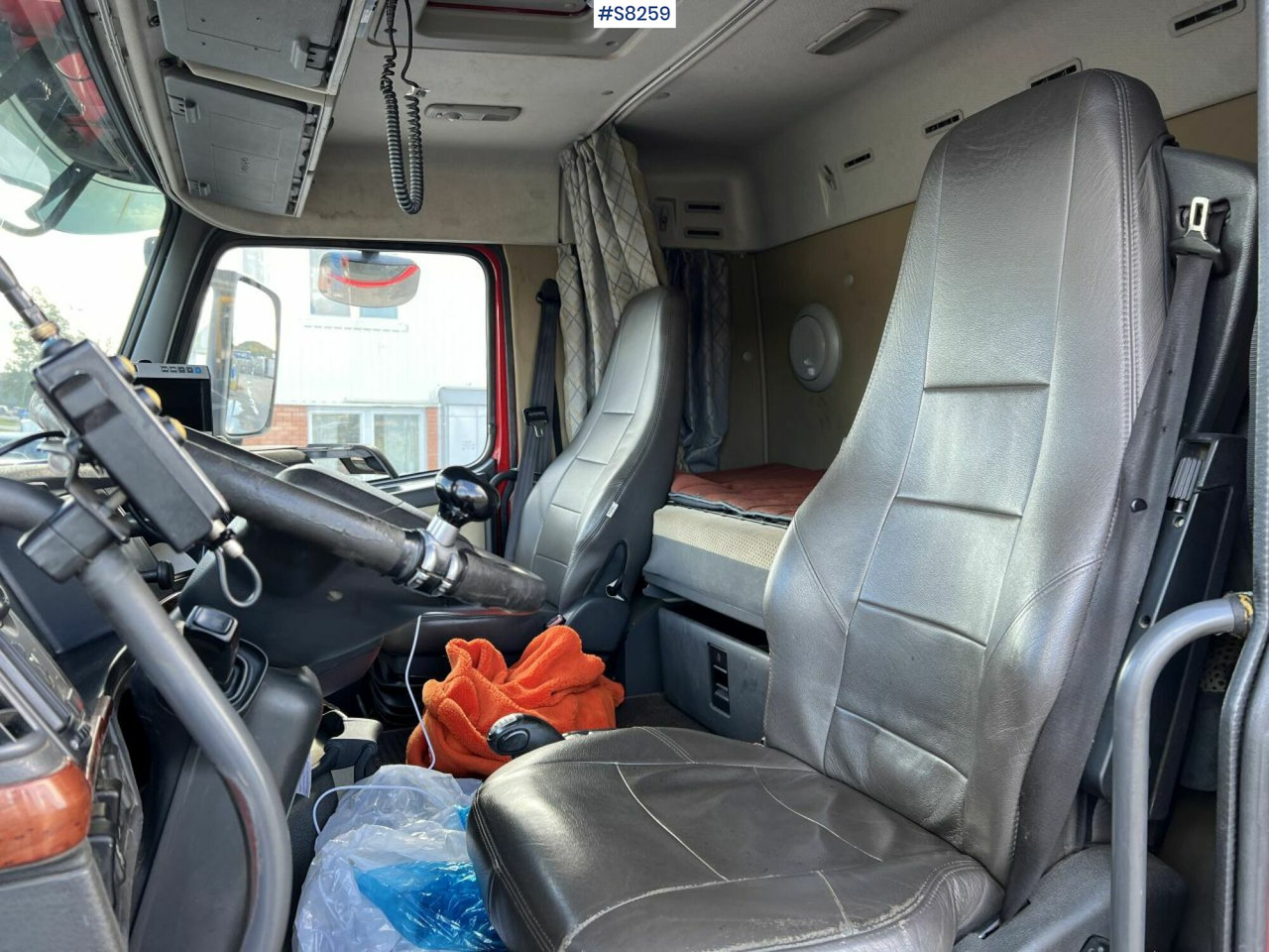 Volvo FH 480 Hook Truck, see video - Kotalni prekucni tovornjak: slika 5 Volvo FH 480 Hook Truck, see video - Kotalni prekucni tovornjak: slika 5