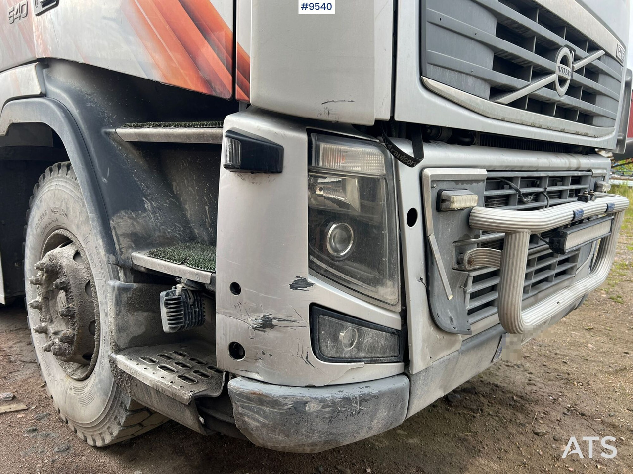 Tovornjak prekucnik Volvo FH16 8*4 Tipper/Mining truck: slika 17