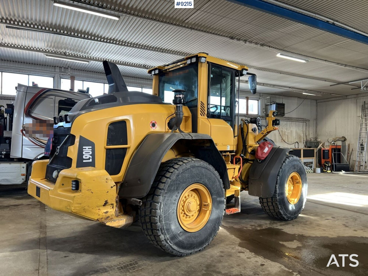 Volvo L 90 H Wheel loader (VIDEO) - Kolesni nakladalec: slika 4 Volvo L 90 H Wheel loader (VIDEO) - Kolesni nakladalec: slika 4