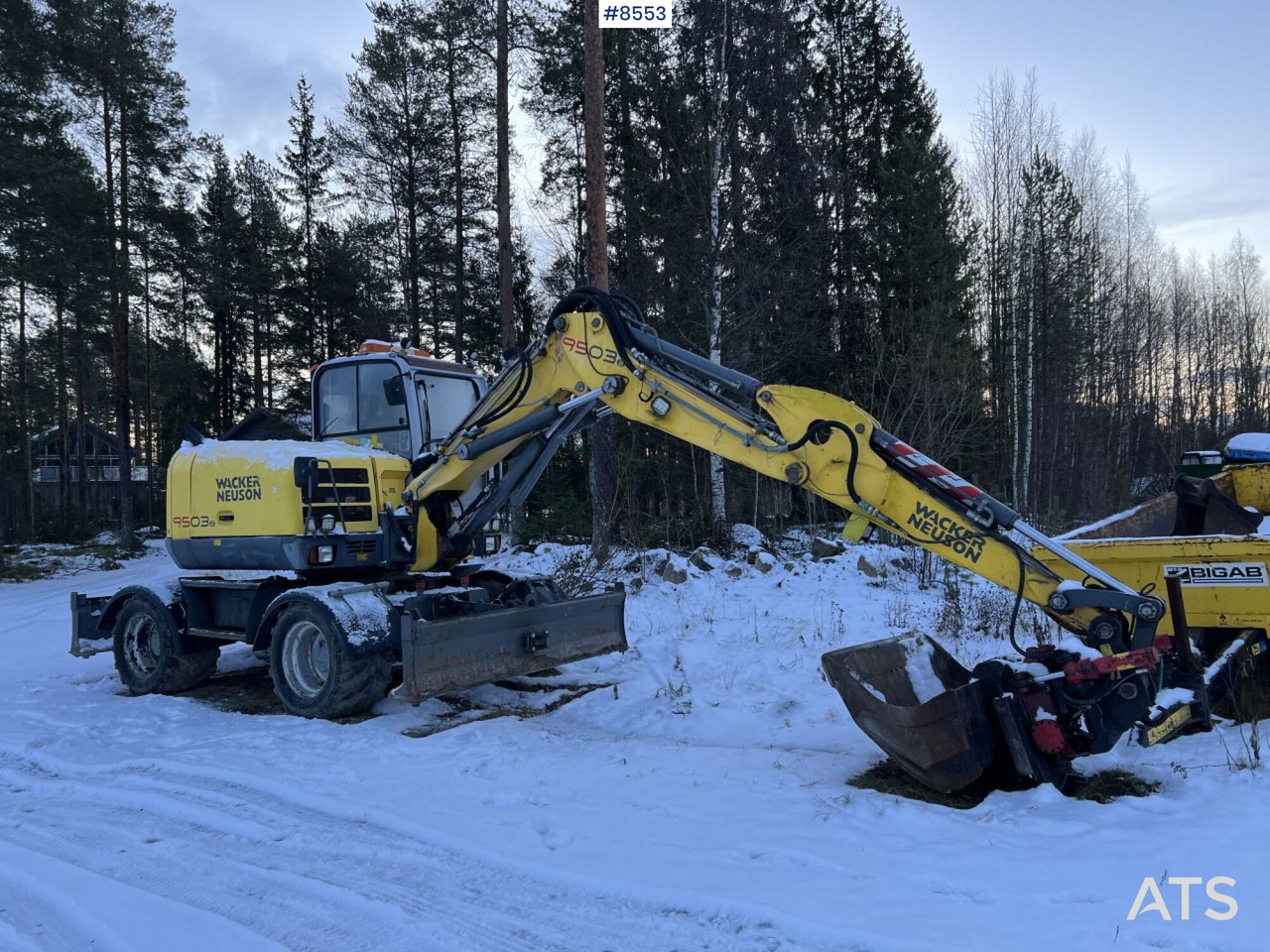 Wacker Neuson 9503 Wheeled excavator, wagon and gears - Bager na kolesih: slika 1 Wacker Neuson 9503 Wheeled excavator, wagon and gears - Bager na kolesih: slika 1