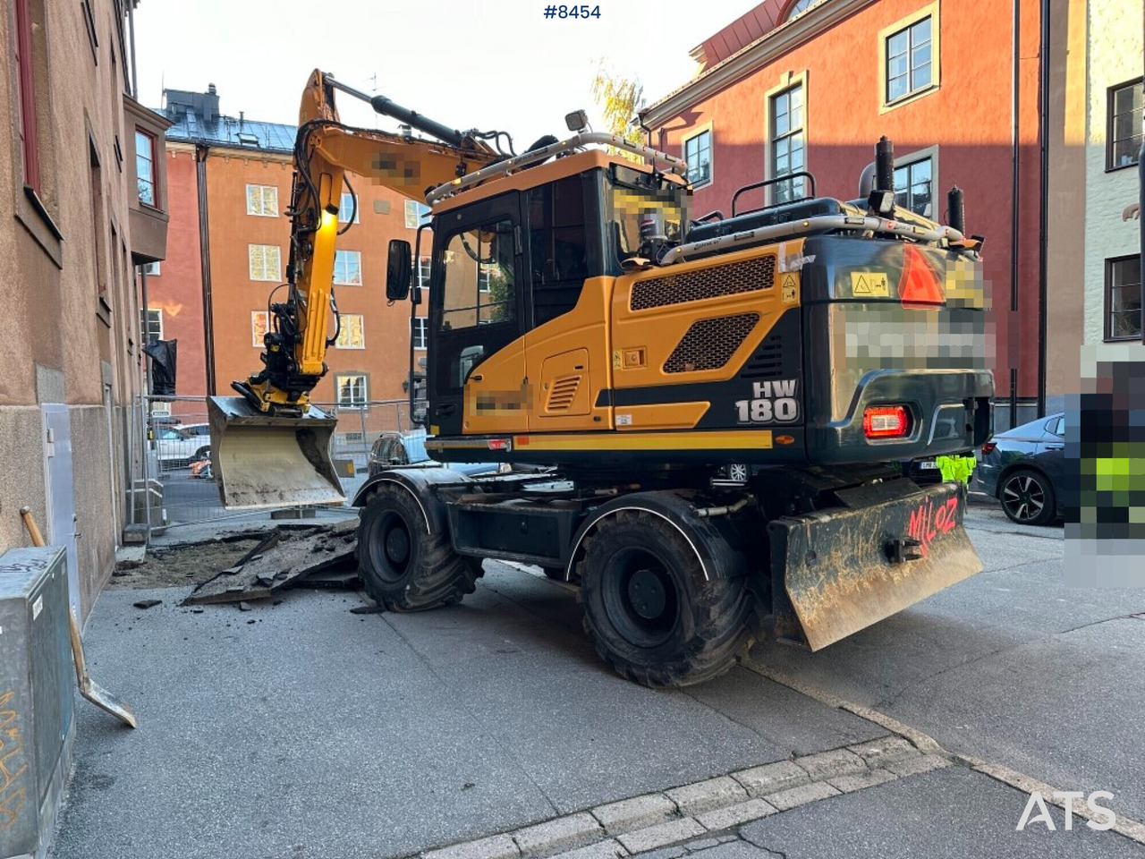 Wheeled excavator Hyundai HW180 with rotor digging system and gear (SEE VIDEO) - Bager na kolesih: slika 2 Wheeled excavator Hyundai HW180 with rotor digging system and gear (SEE VIDEO) - Bager na kolesih: slika 2