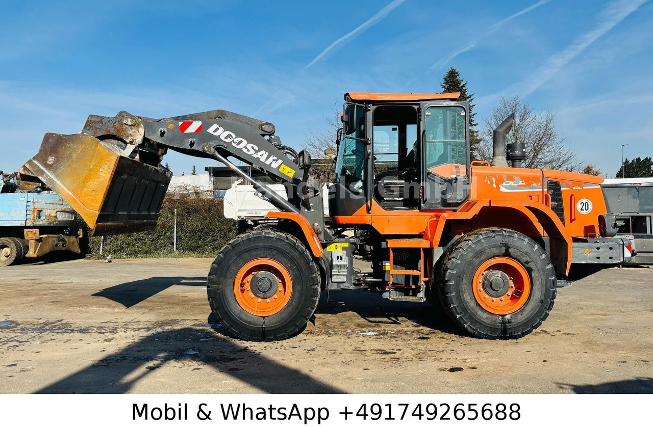 Doosan DL220-5 *Schnellwechsler/Kamera/Schaufel/Gabel - Kolesni nakladalec: slika 4 Doosan DL220-5 *Schnellwechsler/Kamera/Schaufel/Gabel - Kolesni nakladalec: slika 4