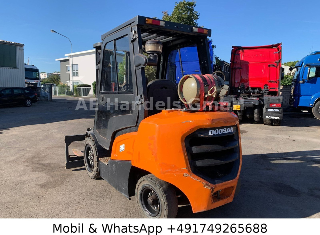 Doosan G30NXP LPG *3000KG HubKraft/1.211STD/BJ:2021 - Plinski viličar: slika 1 Doosan G30NXP LPG *3000KG HubKraft/1.211STD/BJ:2021 - Plinski viličar: slika 1
