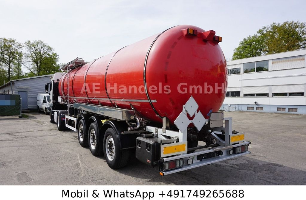 Feldbinder TSA 32.3 Aluminium Bitumen*ADR/32.000Ltr./3-Axle - Polprikolica cisterna: slika 5 Feldbinder TSA 32.3 Aluminium Bitumen*ADR/32.000Ltr./3-Axle - Polprikolica cisterna: slika 5