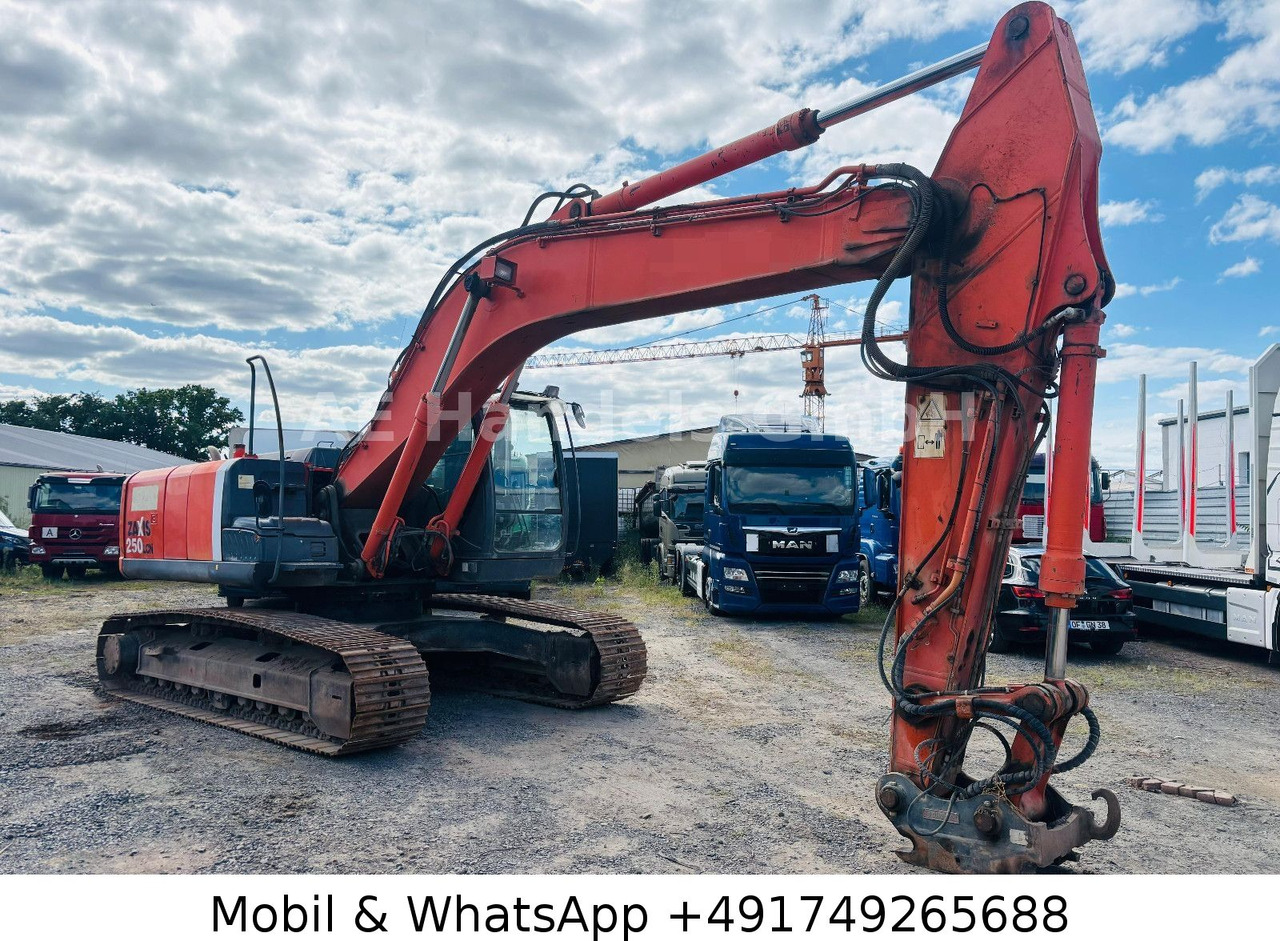 Hitachi ZX250LCN-3 *16.800 STD/Monoausleger/OilQuick - Bager goseničar: slika 1 Hitachi ZX250LCN-3 *16.800 STD/Monoausleger/OilQuick - Bager goseničar: slika 1