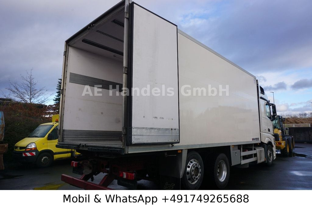 Mercedes-Benz Actros IV 2551 L LL*Retarder/ThermoKing-SLXe-100 Mercedes-Benz Actros IV 2551 L LL*Retarder/ThermoKing-SLXe-100 - Tovornjak hladilnik: slika 4 Mercedes-Benz Actros IV 2551 L LL*Retarder/ThermoKing-SLXe-100 Mercedes-Benz Actros IV 2551 L LL*Retarder/ThermoKing-SLXe-100 - Tovornjak hladilnik: slika 4