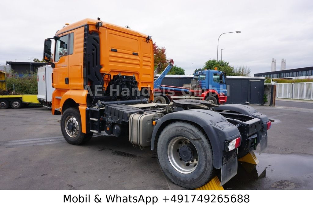 MAN TGX 18.460 XLX BL 4x4 Allrad *Pritarder/AP/Hydr. - Vlačilec: slika 3 MAN TGX 18.460 XLX BL 4x4 Allrad *Pritarder/AP/Hydr. - Vlačilec: slika 3