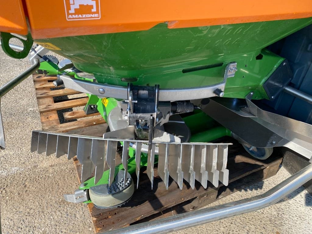 Trosilnik gnojila Amazone ZA-V 4200 ProfisTronic / IsoBus: slika 12