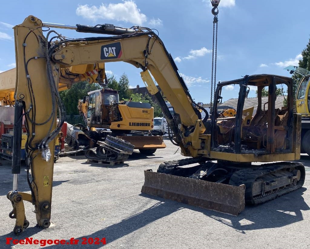 CAT CAT 308 CR avec Certificat CE Origine Française - Bager goseničar: slika 1 CAT CAT 308 CR avec Certificat CE Origine Française - Bager goseničar: slika 1