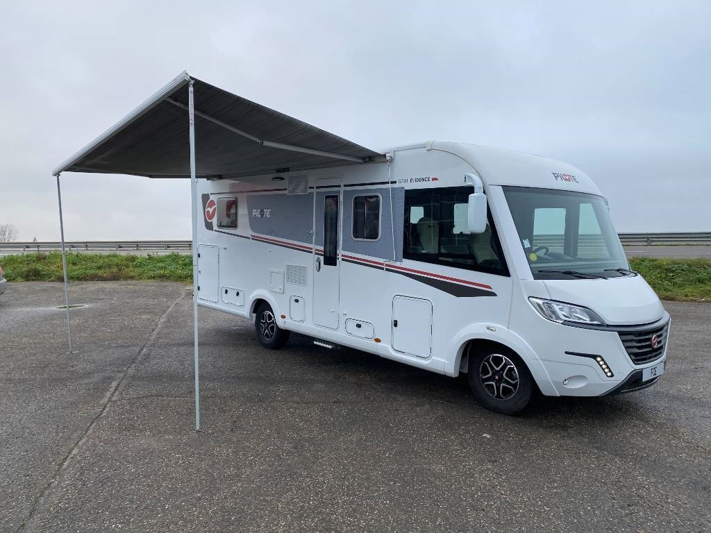 Fiat DUCATO MAXI 160 Multijet 2,2D/PILOTE G741endommagé - Integriran avtodom: slika 4 Fiat DUCATO MAXI 160 Multijet 2,2D/PILOTE G741endommagé - Integriran avtodom: slika 4