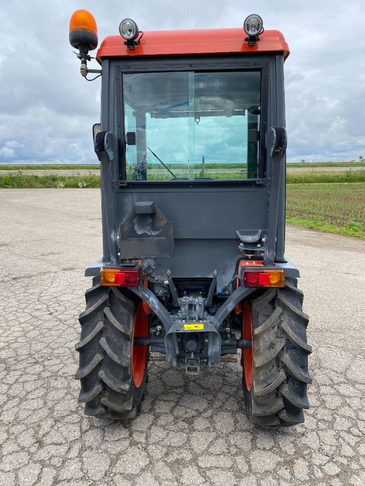 Kubota B 1161 DT Boite de vitesses mécanique - Traktor: slika 5 Kubota B 1161 DT Boite de vitesses mécanique - Traktor: slika 5