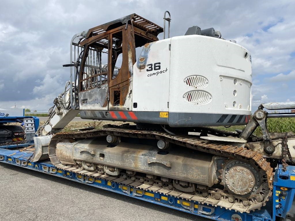 Liebherr R936 COMPACT NLC de 2022 Vente en pièces détachée - Gosenica za Gradbeni stroj: slika 2 Liebherr R936 COMPACT NLC de 2022 Vente en pièces détachée - Gosenica za Gradbeni stroj: slika 2