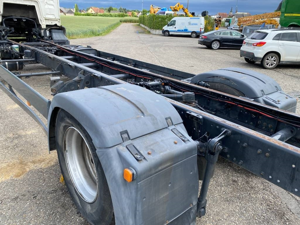 Tovornjak-šasija MAN TGS 18.320 *VENDU SANS MOTEUR NI BOITE DE VITESSE*: slika 41