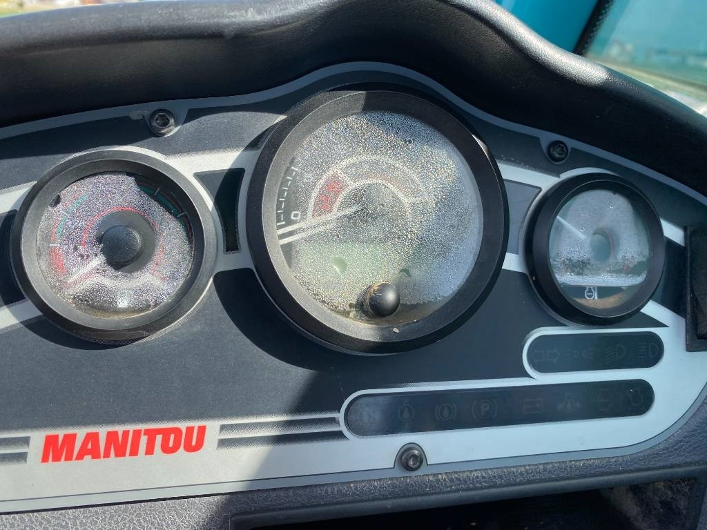 Teleskopski viličar Manitou MT 732 Easy 75D ST3B-S1 /1er Main endommagé: slika 9 Teleskopski viličar Manitou MT 732 Easy 75D ST3B-S1 /1er Main endommagé: slika 9