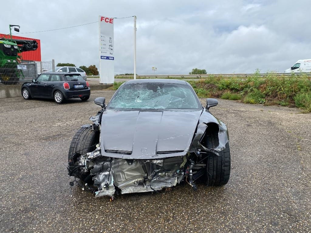 Porsche 911/ 992 - 4.0i GT3 Pack Touring 1er Main - Avtomobil: slika 2 Porsche 911/ 992 - 4.0i GT3 Pack Touring 1er Main - Avtomobil: slika 2