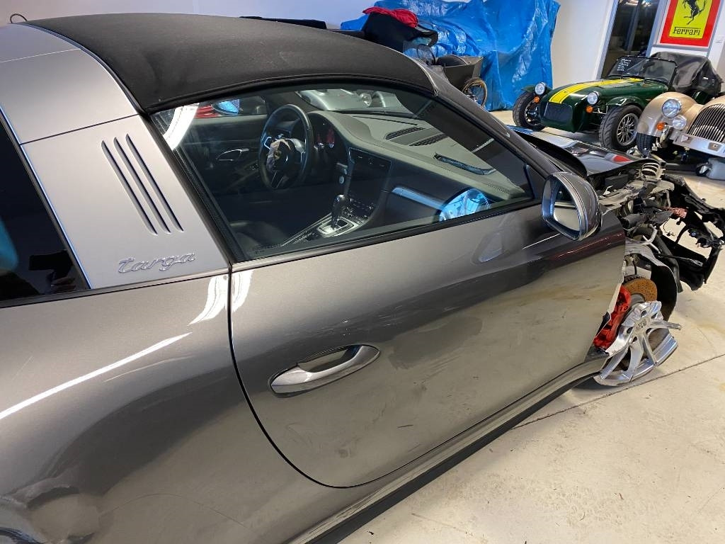 Avtomobil Porsche 911 CARRERA 4 TARGA (991) 3.0i 370 PDK7 endommagée: slika 31 Avtomobil Porsche 911 CARRERA 4 TARGA (991) 3.0i 370 PDK7 endommagée: slika 31