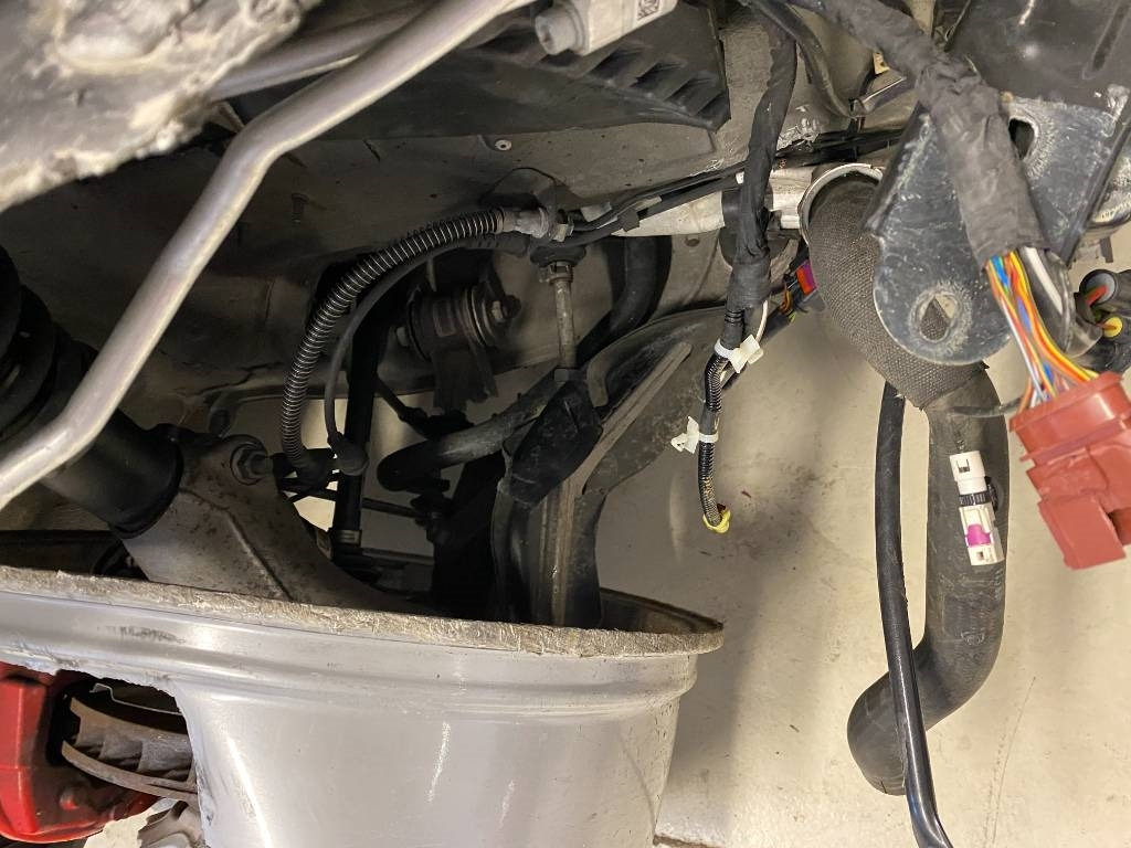 Avtomobil Porsche 911 CARRERA 4 TARGA (991) 3.0i 370 PDK7 endommagée: slika 37 Avtomobil Porsche 911 CARRERA 4 TARGA (991) 3.0i 370 PDK7 endommagée: slika 37