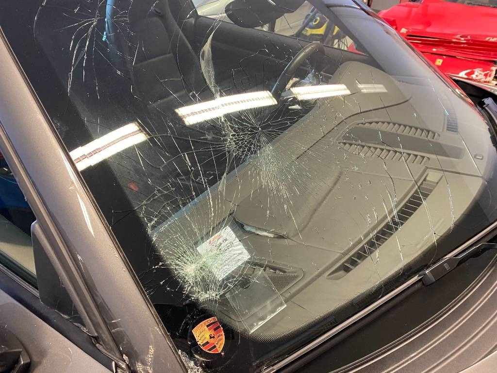 Avtomobil Porsche 911 CARRERA 4 TARGA (991) 3.0i 370 PDK7 endommagée: slika 11 Avtomobil Porsche 911 CARRERA 4 TARGA (991) 3.0i 370 PDK7 endommagée: slika 11