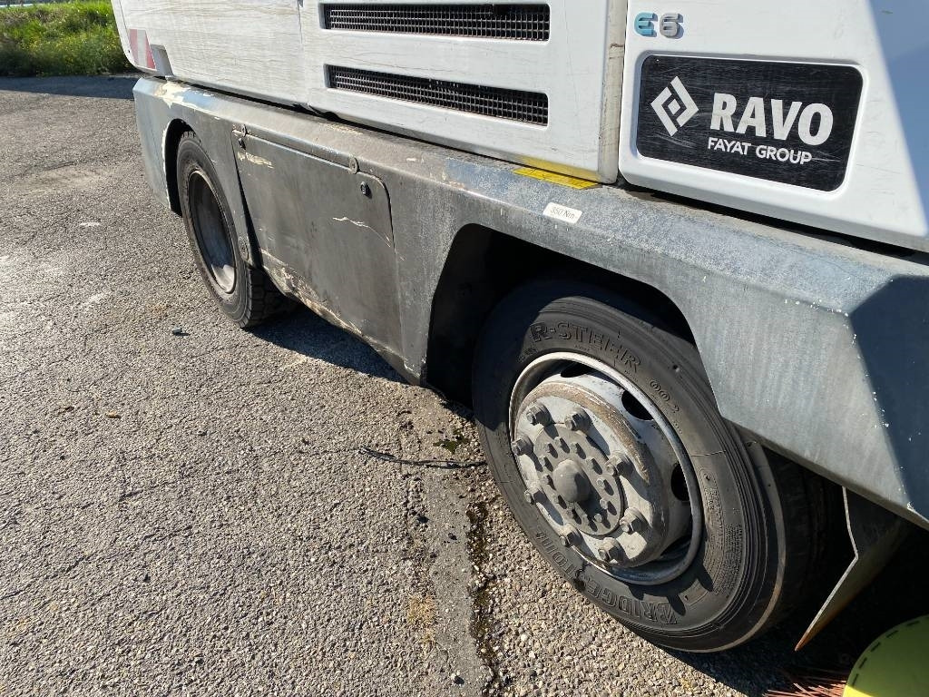 Vozilo za pometanje Ravo CR 540 Euro6 Certificat CE / Origine Française: slika 40