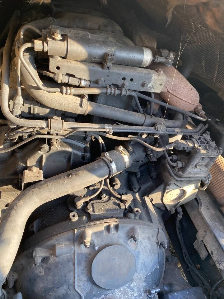 Kotalni prekucni tovornjak Scania P360/HYVALIFT/HIAB 144B a réparer: slika 26 Kotalni prekucni tovornjak Scania P360/HYVALIFT/HIAB 144B a réparer: slika 26