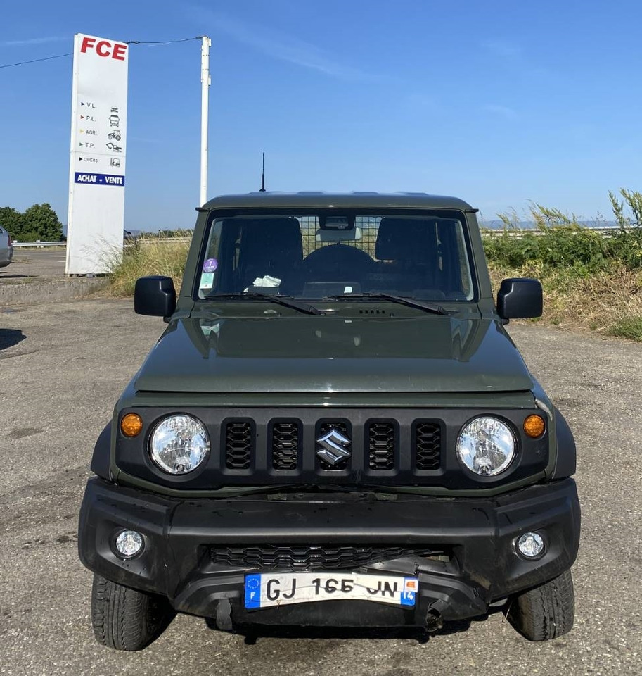 Suzuki JIMNY 1.5i 102/AllGrip endommagé - Avtomobil: slika 2 Suzuki JIMNY 1.5i 102/AllGrip endommagé - Avtomobil: slika 2