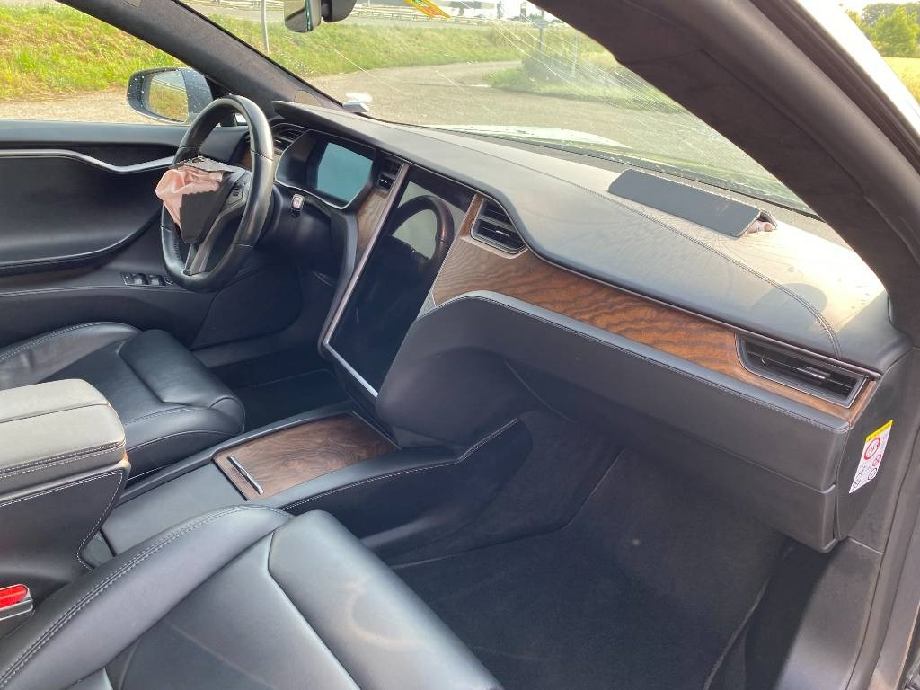 Avtomobil Tesla MODEL S 100D Carte Grise Française endommagée: slika 17
