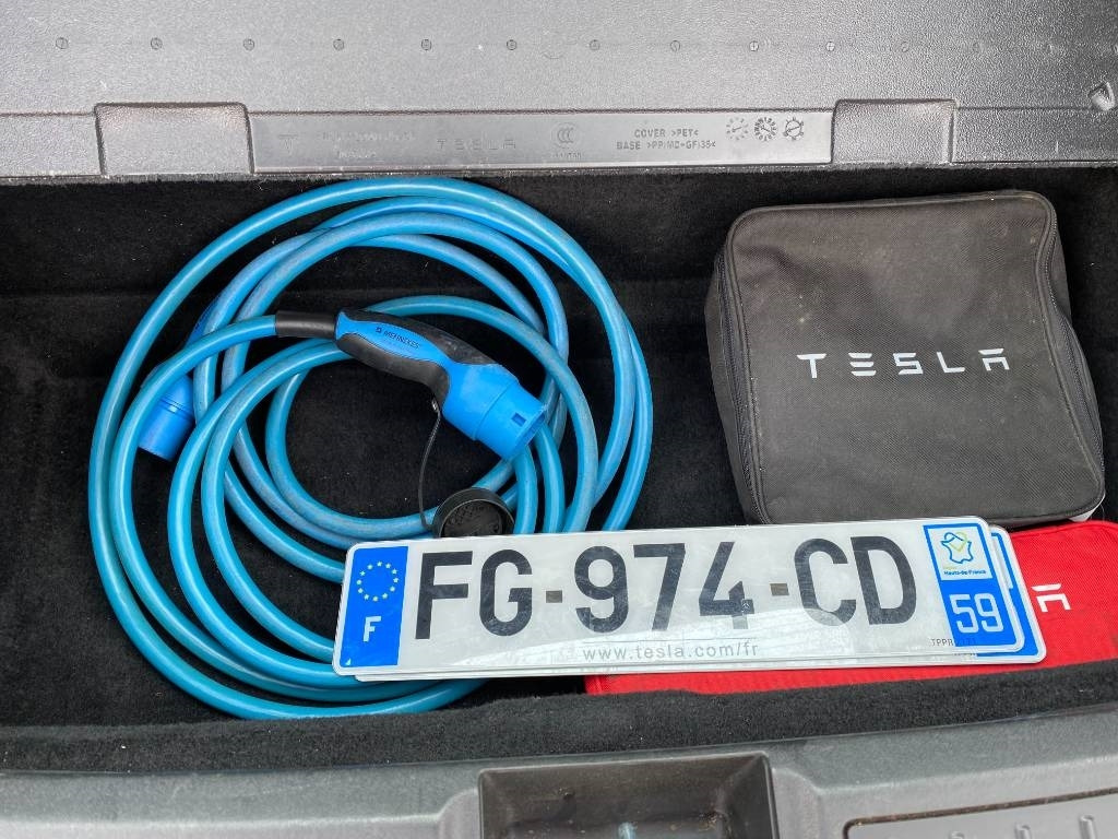 Avtomobil Tesla MODEL S 100D Carte Grise Française endommagée: slika 39