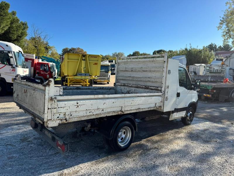 Iveco Daily 35C12 - Dostavno vozilo prekucnik: slika 4 Iveco Daily 35C12 - Dostavno vozilo prekucnik: slika 4