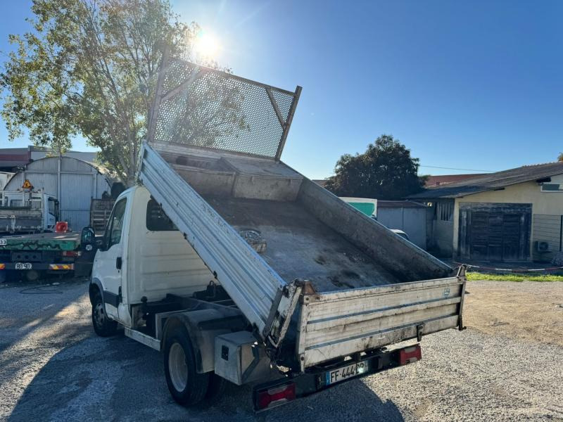 Iveco Daily 35C15 - Dostavno vozilo prekucnik: slika 2 Iveco Daily 35C15 - Dostavno vozilo prekucnik: slika 2