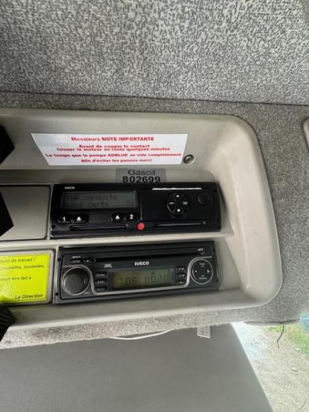 Iveco STRALIS 360 EEV FRIGO HAYON CARRIER - Tovornjak hladilnik: slika 4 Iveco STRALIS 360 EEV FRIGO HAYON CARRIER - Tovornjak hladilnik: slika 4