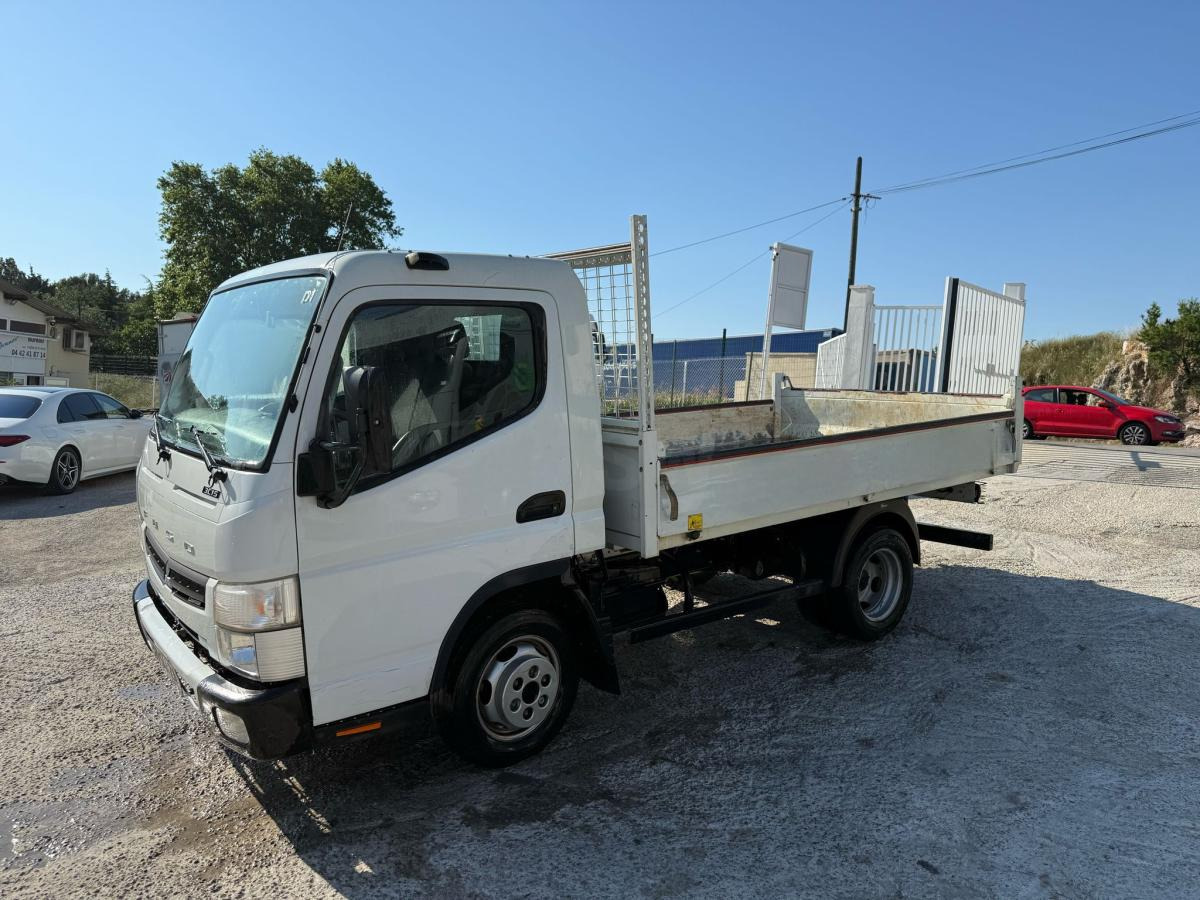 Mitsubishi Fuso Canter 3C15 - Dostavno vozilo prekucnik: slika 4 Mitsubishi Fuso Canter 3C15 - Dostavno vozilo prekucnik: slika 4