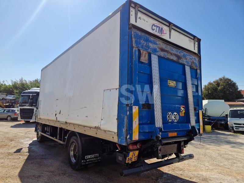 Renault DCI 220 - Tovornjak zabojnik: slika 4 Renault DCI 220 - Tovornjak zabojnik: slika 4