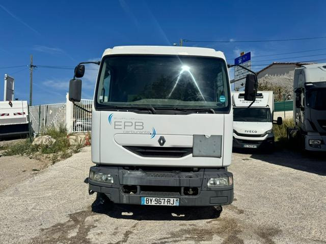 Renault MIDLUM 210 CITERNE MERCERON 11000 L 4 COMPARTIMENTS - Tovornjak cisterna: slika 5 Renault MIDLUM 210 CITERNE MERCERON 11000 L 4 COMPARTIMENTS - Tovornjak cisterna: slika 5