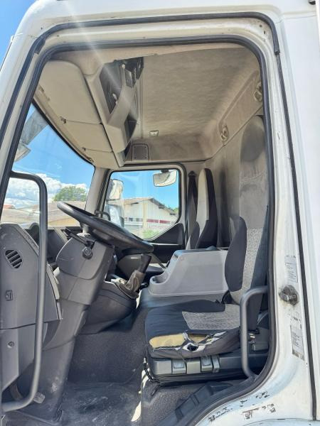 Tovornjak hladilnik Renault Midlum 220 DXI: slika 14 Tovornjak hladilnik Renault Midlum 220 DXI: slika 14