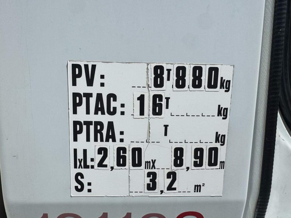 Tovornjak hladilnik Renault Midlum 220 DXI: slika 12 Tovornjak hladilnik Renault Midlum 220 DXI: slika 12