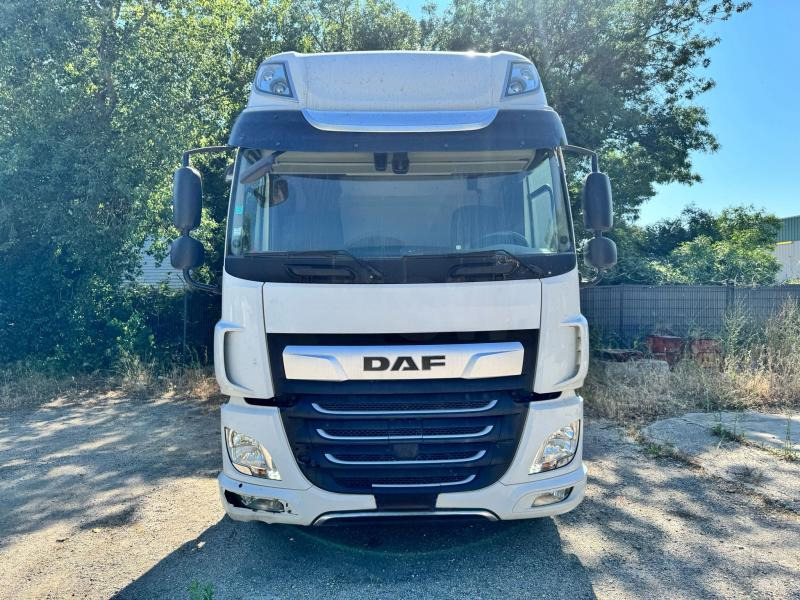 DAF CF 450 - Vlačilec: slika 2 DAF CF 450 - Vlačilec: slika 2