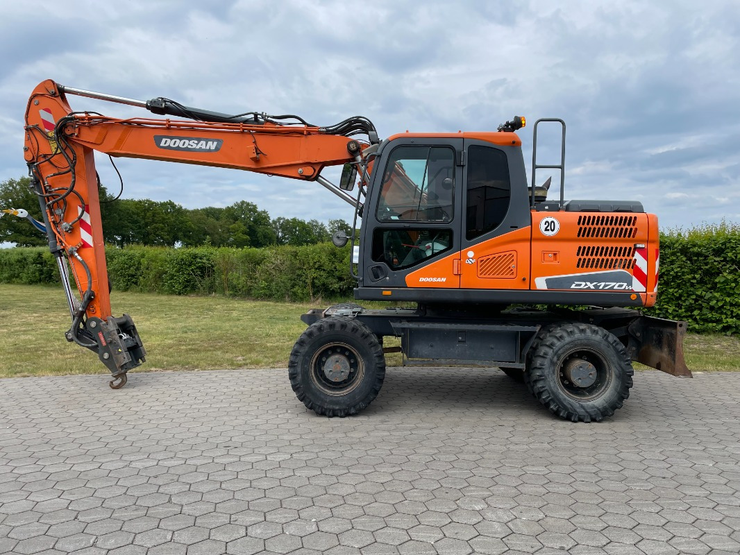 Doosan DX170W-5 - Avtodvigalo: slika 3 Doosan DX170W-5 - Avtodvigalo: slika 3