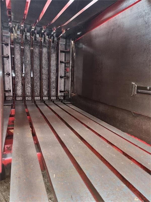 Massey Ferguson >190 bigpallepresser Parkland Ballevogn - Balirka za kvadratne bale: slika 3 Massey Ferguson >190 bigpallepresser Parkland Ballevogn - Balirka za kvadratne bale: slika 3
